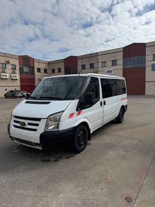 Ford Transit 2010
