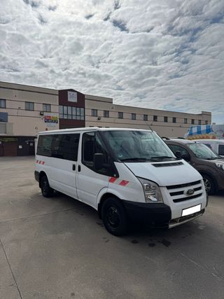Ford Transit 2010