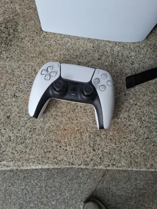 PlayStation 5 Slim con FIFA 26