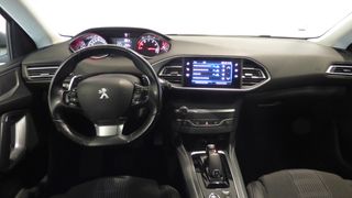 Peugeot 308 ALLURE AT8  08/2021