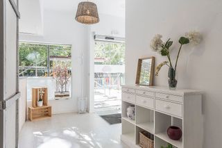 Local comercial en venta en Palos de Moguer en Madrid