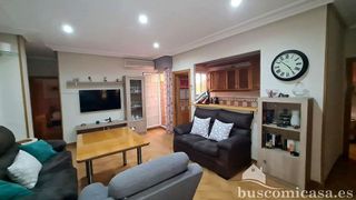 Piso en venta en Linares