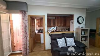 Piso en venta en Linares