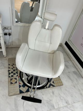 Sillón de peluquería y maquillaje
