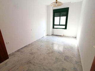 Piso en venta en Ruta de la Plata en Cáceres