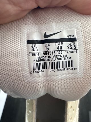 Zapatillas Nike Air Beige