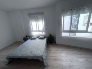 Estudio en venta en Parque Victoria Eugenia en Málaga