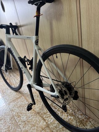 Bianchi Sprint 105 Di2 12v (2025) - Talla  55