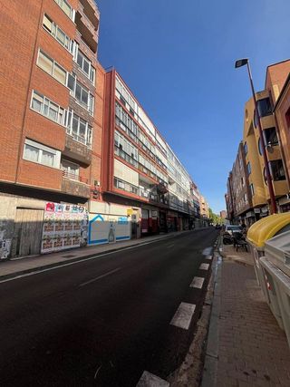 Local comercial en venta en Arturo Eyres - La Rubia en Valladolid