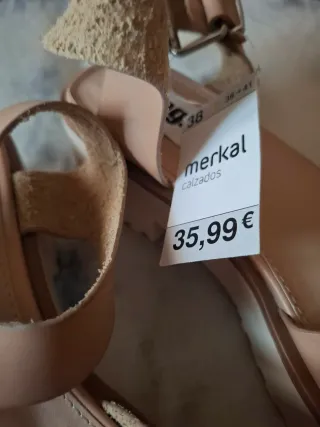 Sandalias Beige Plataforma