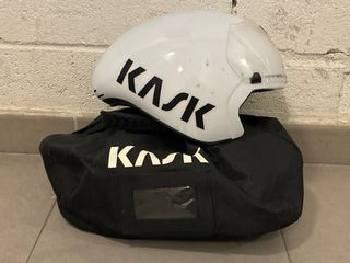 BMC TM01 Ultegra Di2 Zipp 808. M/L (+Kask Bambino)