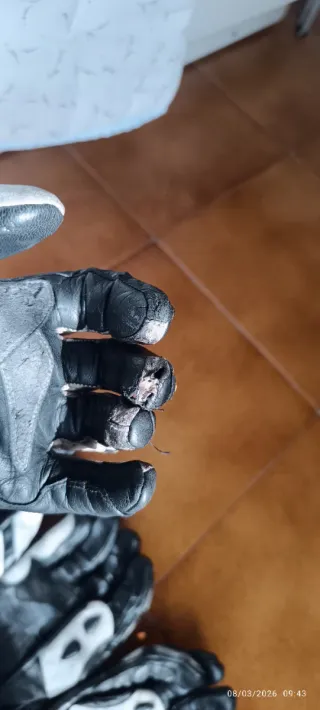 Guanti moto assortiti taglia M