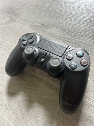 CHOLLAZO PS4 Slim 500GB+ 2 Mandos+5 Juegos