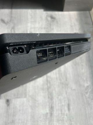 CHOLLAZO PS4 Slim 500GB+ 2 Mandos+5 Juegos