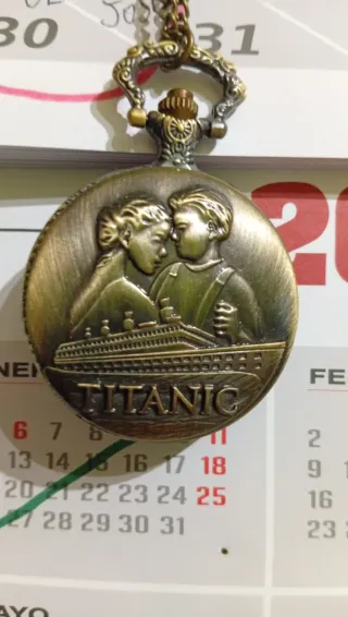 Tres relojes de bolsillo vintage