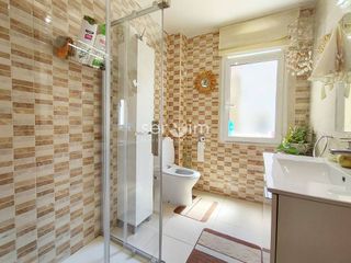 Piso en venta en Eixample Nord – La Devesa en Girona