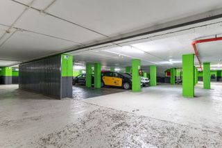 Garaje en alquiler en Navas en Barcelona