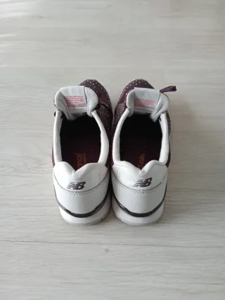 Zapatillas New Balance Lunares Burdeos Talla 37