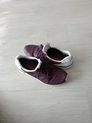 Zapatillas New Balance Lunares Burdeos Talla 37