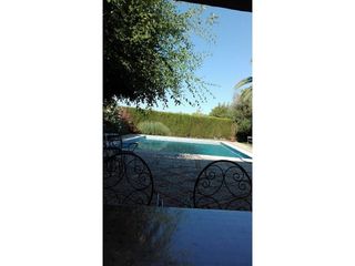 Casa en venta en Carmona