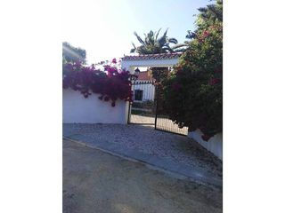 Casa en venta en Carmona