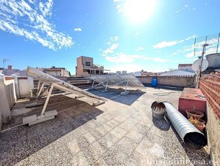 Chalet en venta en Linares