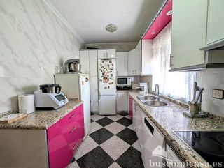 Chalet en venta en Linares