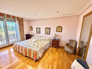 Chalet en venta en Perleta - Maitino en Elche