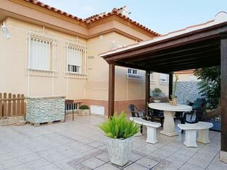 Chalet en venta en Zona Centro-Corredera en Lorca