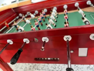 Futbolín profesional de madera