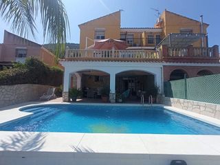 Casa pareada en venta en Manantiales - Lagar - Cortijo en Alhaurín de la Torre