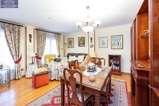 Chalet en venta en Cervantes en Granada