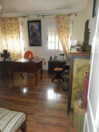 Chalet en venta en Linares