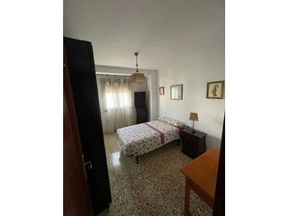 Piso en alquiler en Plaza de Toros - Santa Rita en Almería