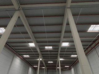 Nave industrial en alquiler en Silla