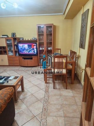 Piso en alquiler en Centro Ciudad en León