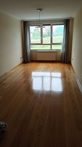 Piso en alquiler en Valdenoja - La Pereda en Santander