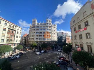 Piso en alquiler en Centro Ciudad en León