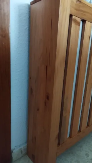Cubre radiador de madera