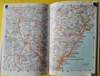 LIBRO DE RUTAS PARA VIAJAR TRAVELLING VOLKSWAGEN.