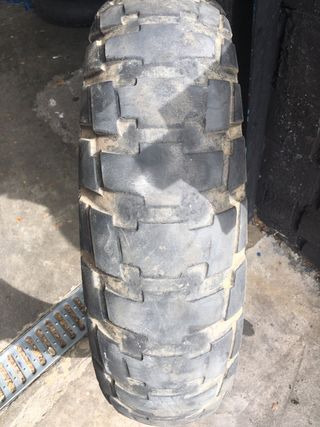 Neumático Dunlop 150/70 R18 70T