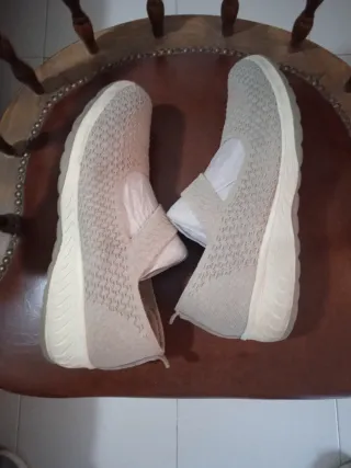 Merceditas Skechers Beige