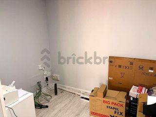 Oficina en venta en El Carrascal en Leganés