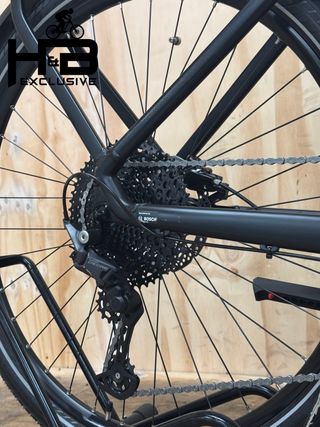 Cube Touring Hybrid Pro 625 Shimano Deore 2023