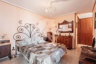 Piso en venta en Vistahermosa en Alicante