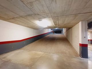 Garaje en venta en Buztintxuri en Pamplona