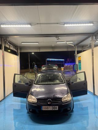 Volkswagen Golf 5 2004