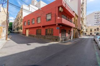 Garaje en venta en Plaza de Toros - Santa Rita en Almería