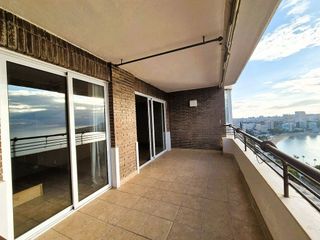 Piso en venta en Albufereta en Alicante