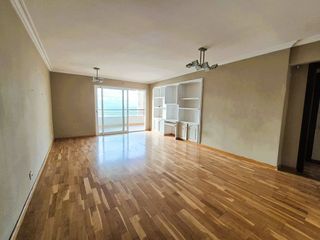 Piso en venta en Albufereta en Alicante